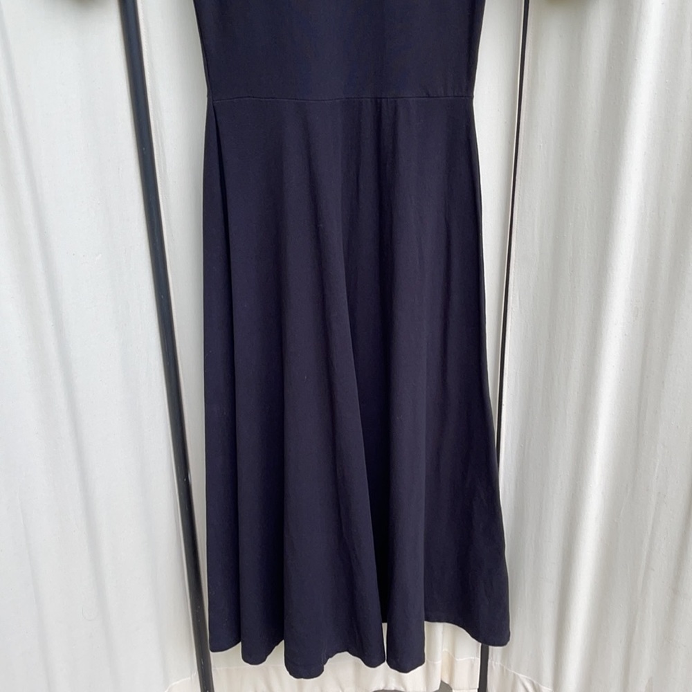 ❗️SOLD❗️EUC- LULAROE BLACK W/GREEN TRIM FLARED MAXI DRESS - Picture 11 of 14